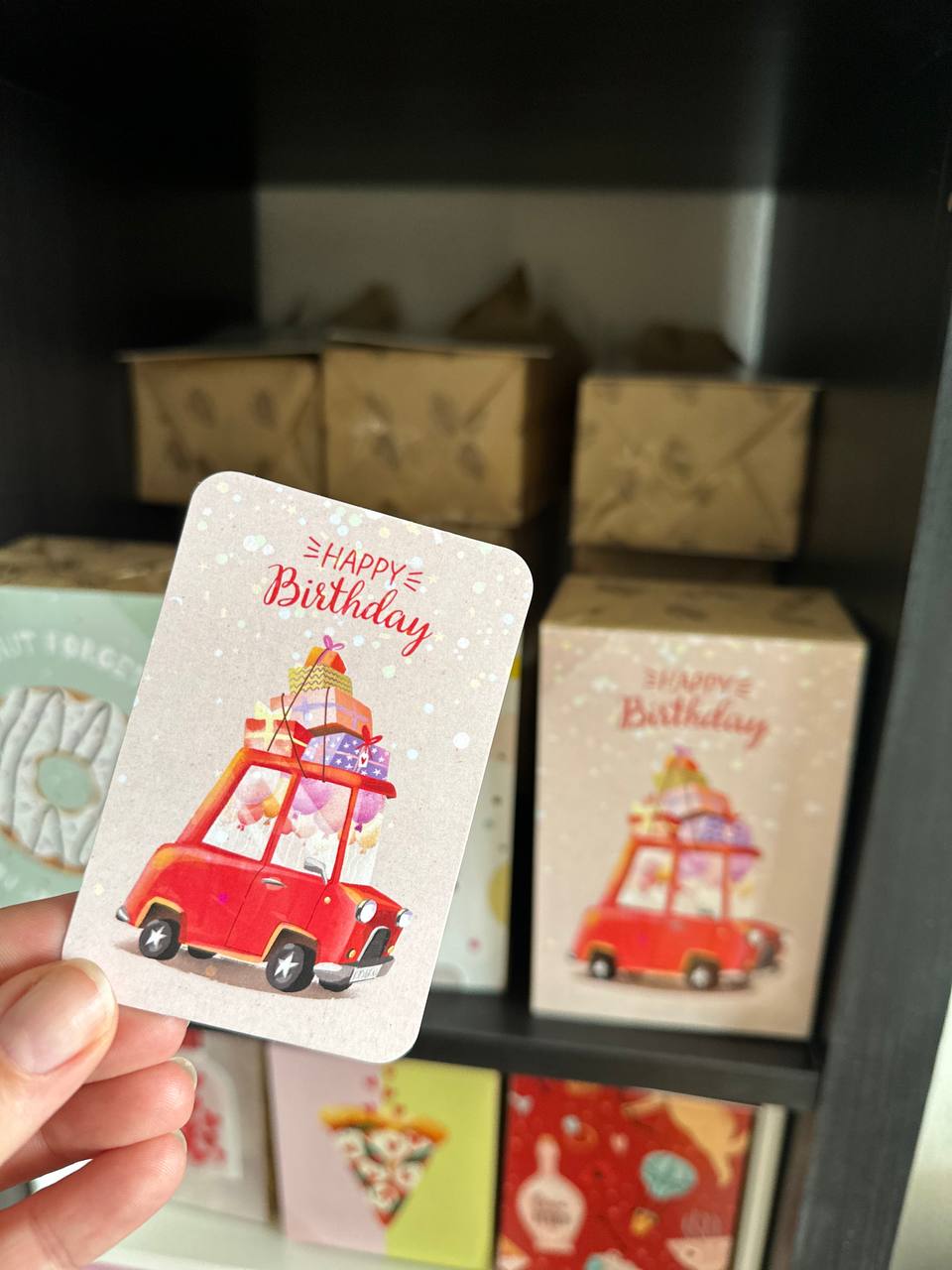Mini single card 6x9 cm 'Happy Birthday Red Car'